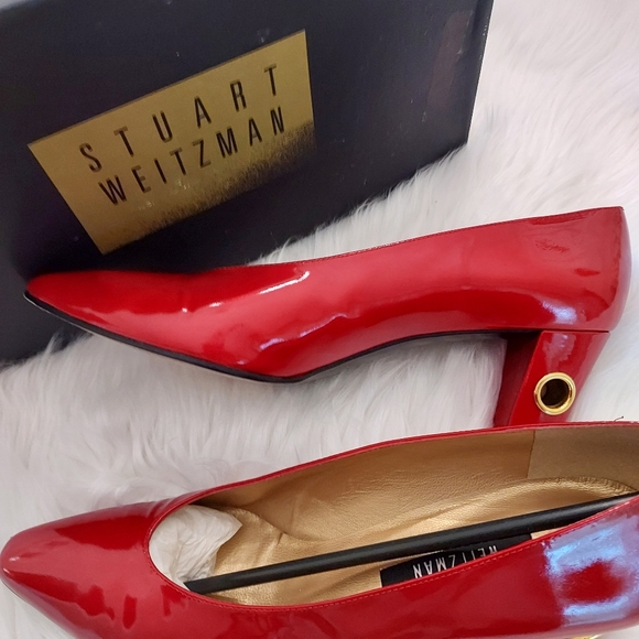 Stuart Weitzman Candy Apple Red Patent Leather Ladies Pumps with Gold Detailing. - Picture 8 of 11